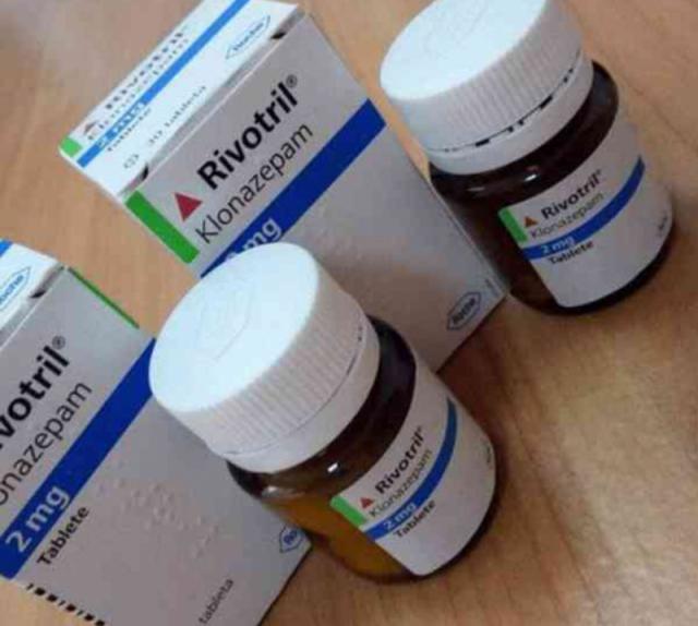 K�pi� metamfetam�n, MDMA, mefedr�n, GHB, efedr�n, ketam�n, marihuanu , diazepam